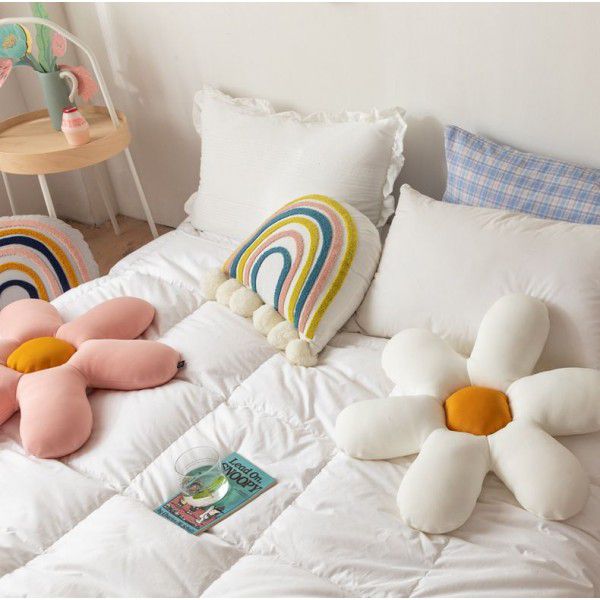 Small Daisy Shaped Throw Pillow Home Soft Decoration Sofa Decoration Cloth I Home Supplies Wholesale One 