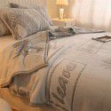 Autumn and winter flannel blanket thickened coral blanket activity gift snowflake blanket gift bag wholesale