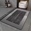 The manufacturer's new wear-resistant and dirt resistant carpet, toilet, bathroom, kitchen door mat, water absorption, quick drying floor mat can be issued on behalf