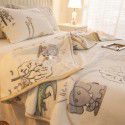 Autumn and winter flannel blanket thickened coral blanket activity gift snowflake blanket gift bag wholesale