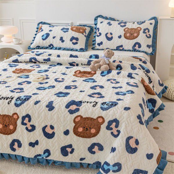 Autumn and winter thickened milk velvet bed cover three piece quilted cotton crystal velvet blanket lace warm blanket sub sheet 