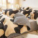 Winter four piece milk velvet thickened warm small fresh flannel quilt cover bedspread bedding live wholesale 