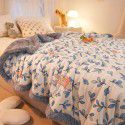 Winter jacquard plush thickened blanket Children's blanket Office nap blanket Dormitory double knitted cotton quilt Autumn 