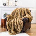 Nordic imitation fur blanket imitation fur sofa blanket model room soft decoration light luxury fur blanket thickened double-layer blanket 