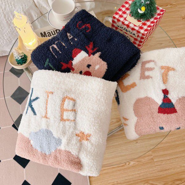Soft half woolen blanket autumn and winter quilt feather gauze blanket spring and autumn baby blanket 100 * 100 