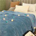 Thick blanket, small wool quilt in winter, double layer thickened insulation, single leg covering, afternoon nap, student dormitory, coral blanket 