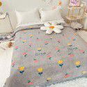 Autumn and winter thickened milk velvet bed cover, crystal velvet quilted quilted cotton quilted bed sheet, high weight, foldable blanket, cotton blanket 