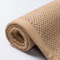 The bedroom is covered with sisal carpet, hand woven linen, living room floor mat, Japanese tea table, tea art tatami floor mat